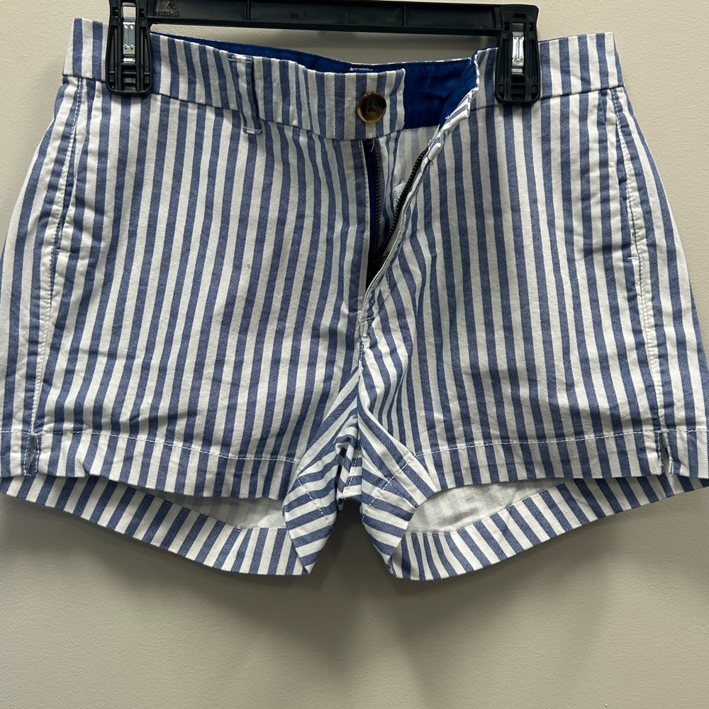 Old Navy 3” shorts Size 10